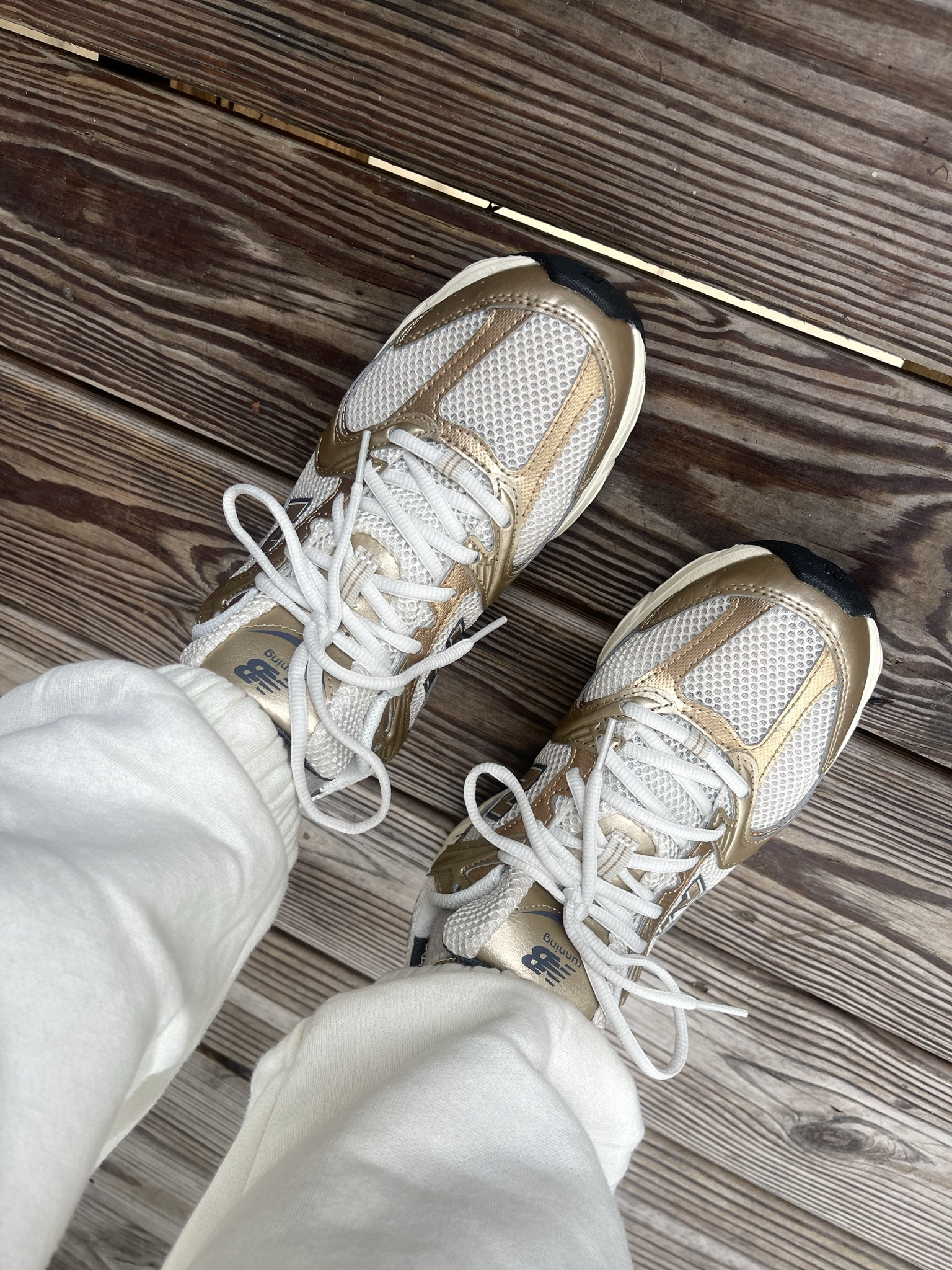 I’m obsessed with these metallic New Balances 😍 

Wearing a size 9 in women!

#LTKshoecrush #LTKfindsunder100 #LTKGiftGuide