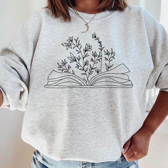 Wildflowers Book Sweatshirt | Women's Graphic Crewneck Sweater | Book Lover | Bibliophile | Flora... | Etsy (US)