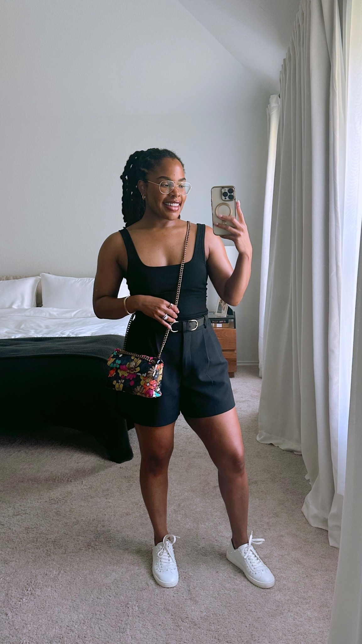 Fall outfit idea | casual outfits | black outfit | minimalist outfits

#LTKStyleTip #LTKItBag #LTKFindsUnder100