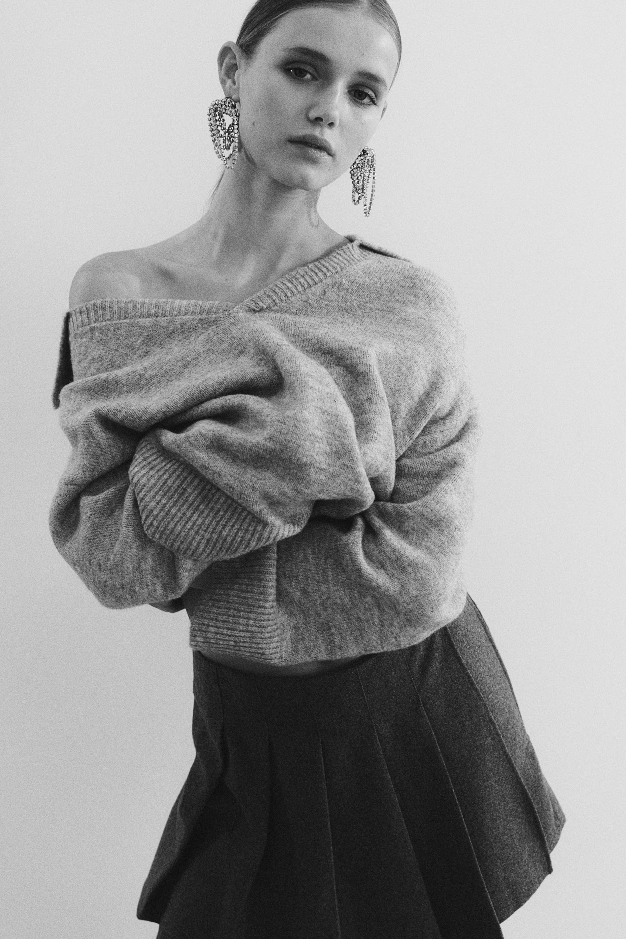 Fine-Knit Sweater with Collar | H&M (US + CA)