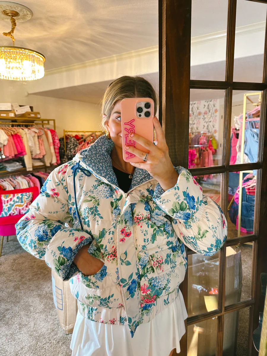 FANCY IN LOVE PUFFER JACKET - Blue Multi Floral (Smalls and Mediums ar | Ave + Liv Boutique