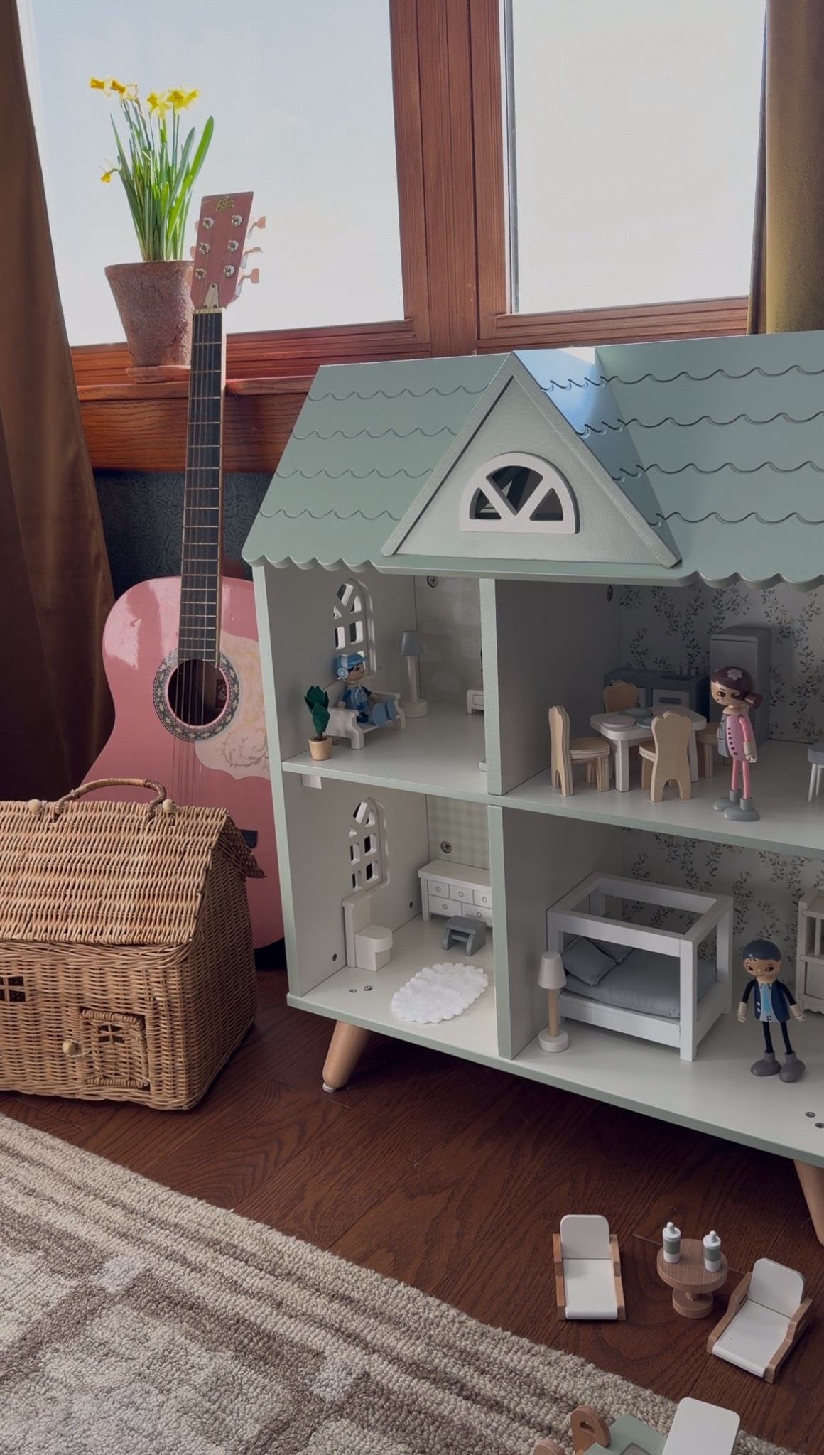 The girls' new dollhouse 🥹🥹 

#LTKstorytime #LTKKids #LTKHome