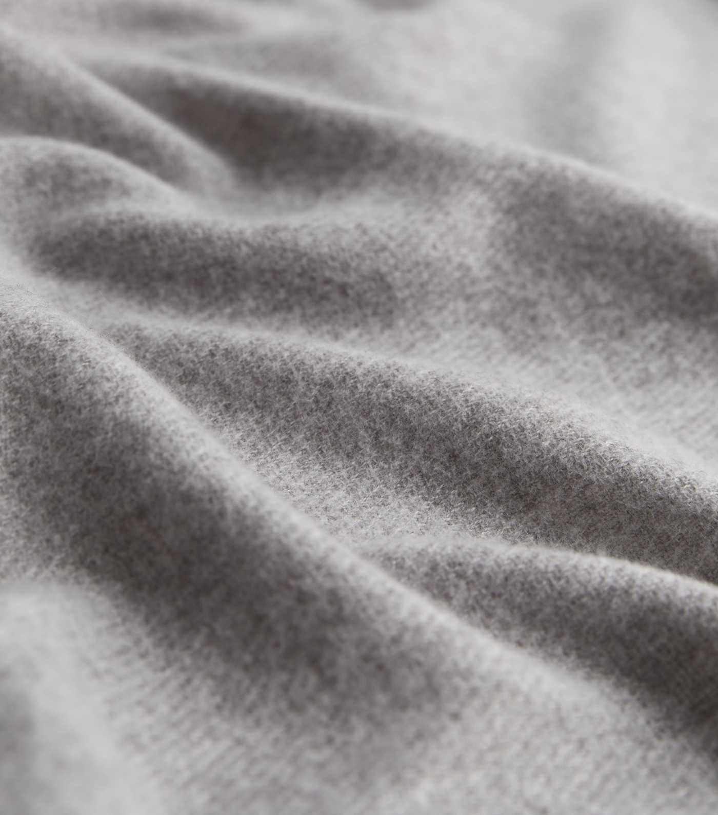 Pale Grey Plain Scarf | New Look | New Look (UK)