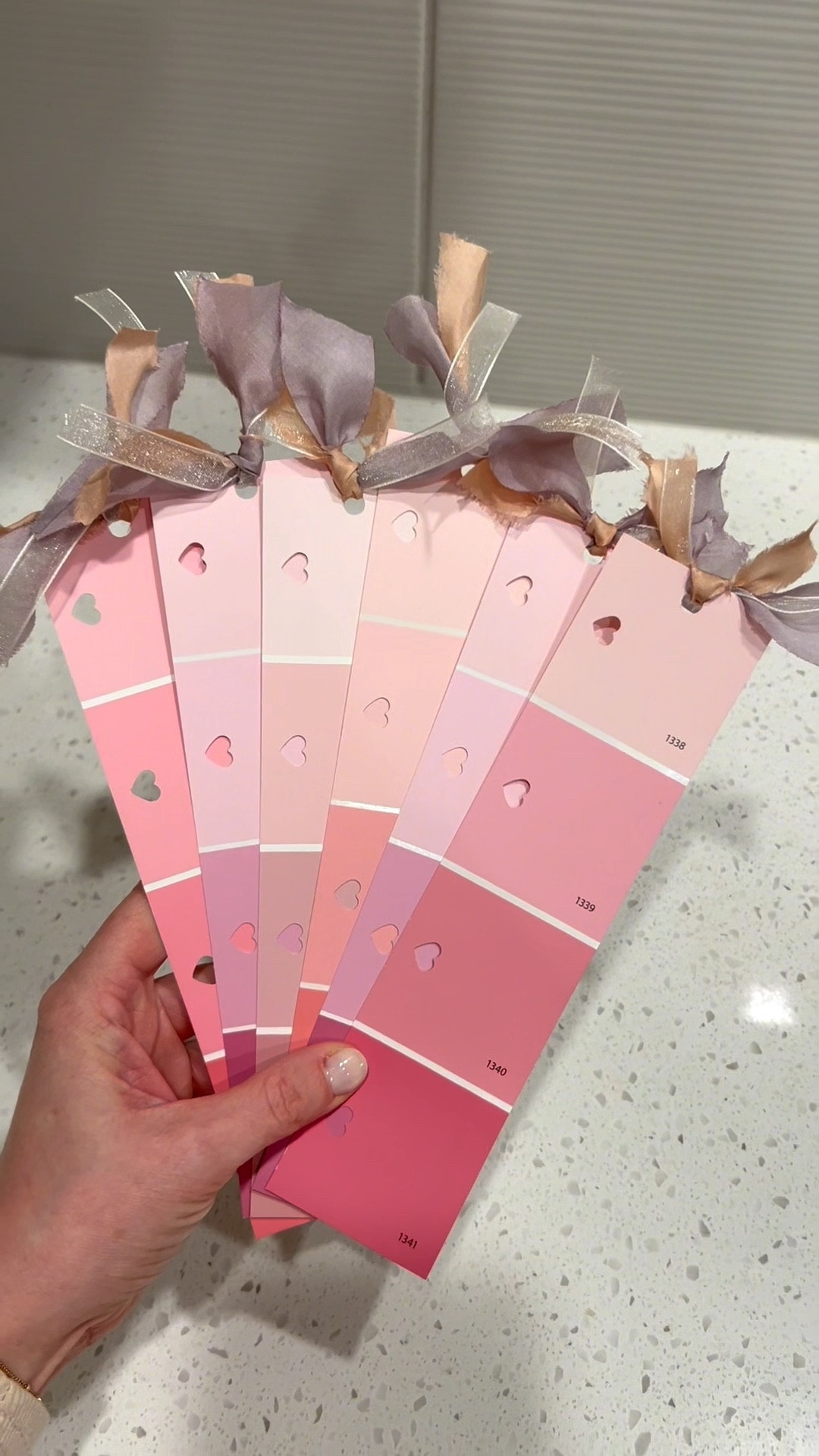 Easy DIY Valentine’s Day book marks 🩷 

#LTKvlog #LTKdayinmylife #LTKValentine