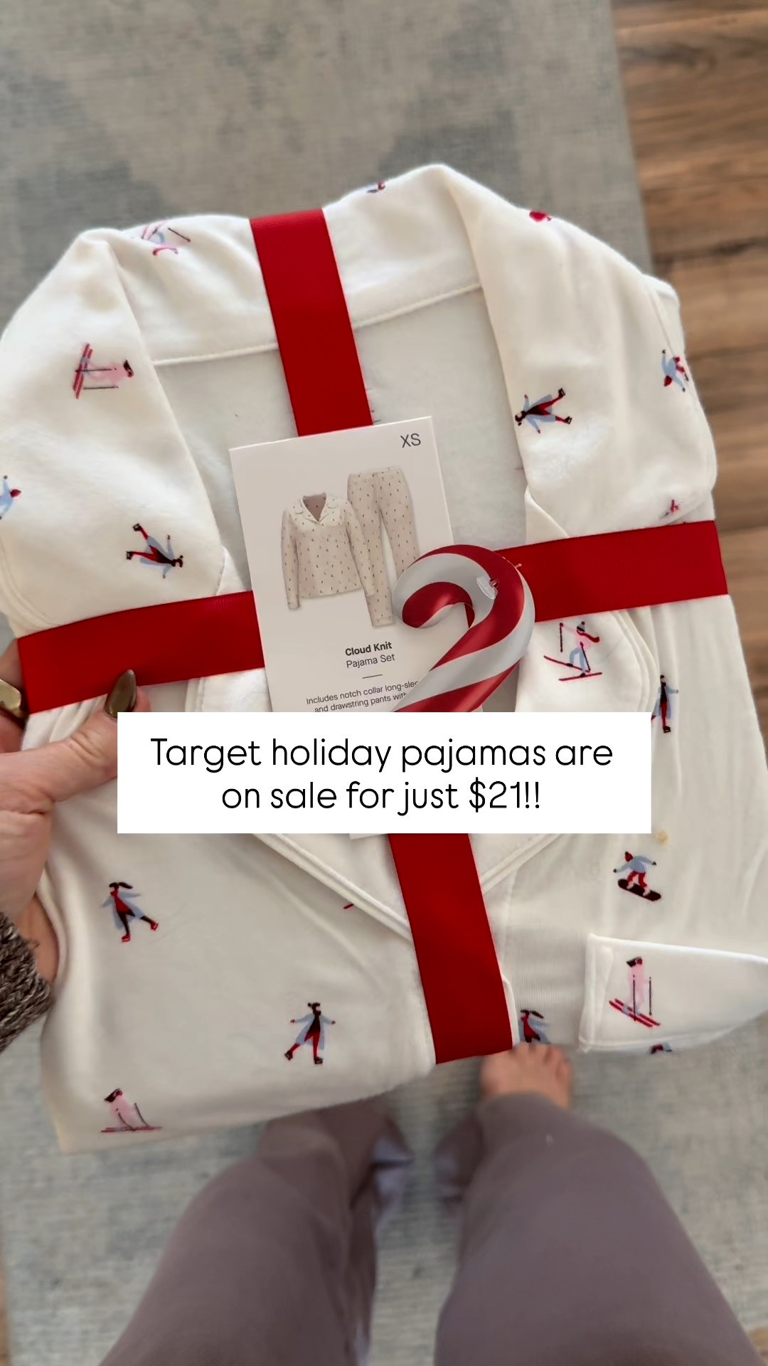 Target Christmas pajamas on sleeves for just $21! Hurry this sale ends Saturday!

#LTKOver40 #LTKGiftGuide #LTKHoliday