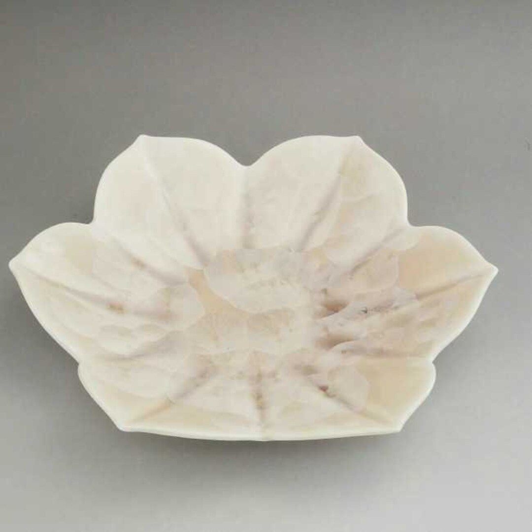 Flower crystal petal shaped dish, brown, single item, Touan Kiln Made in Japan Kyoto ceramic | Etsy (US)