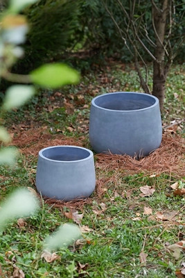 Fiber Concrete Rounded Pot, 22" | Terrain