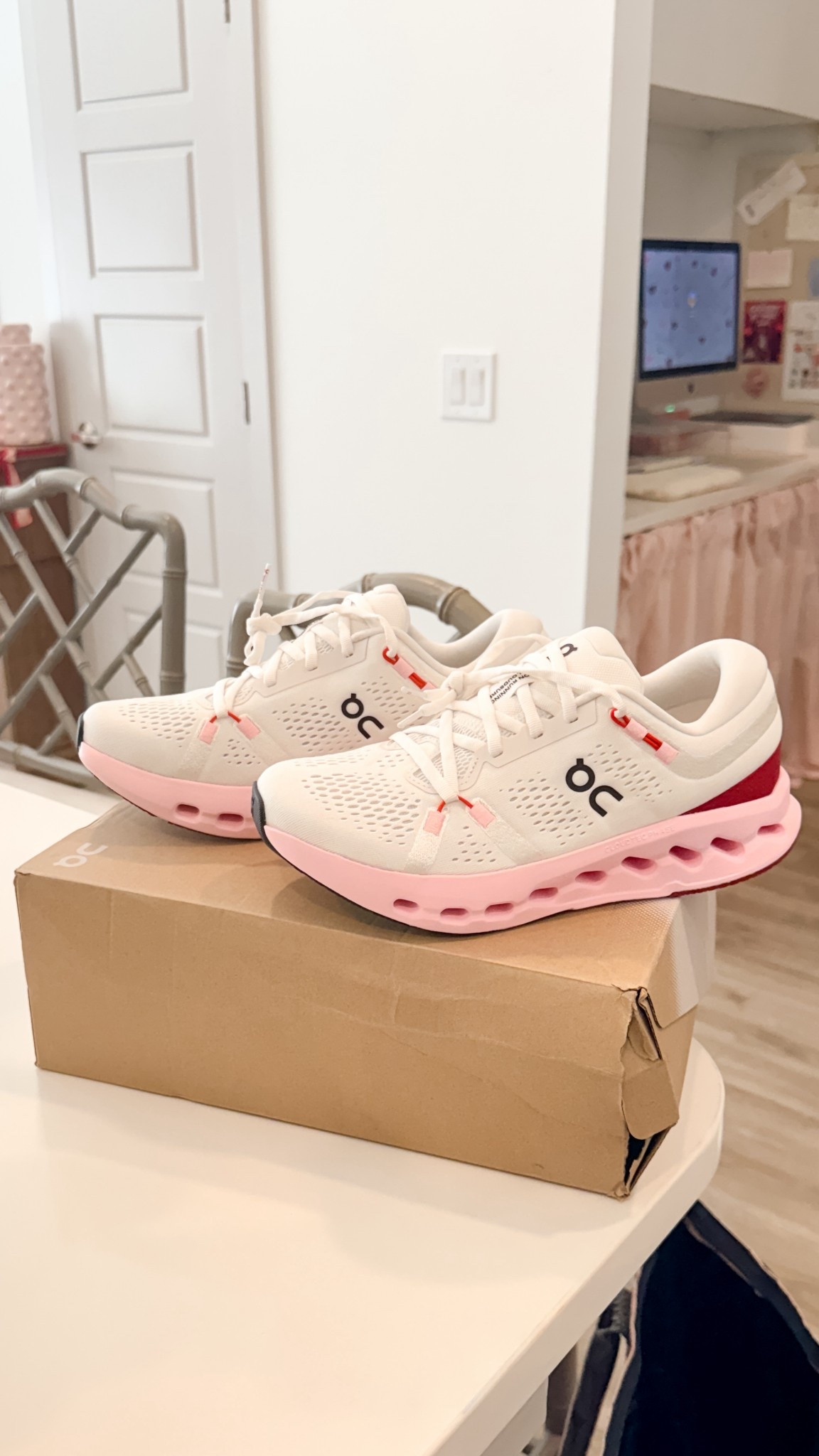 Valentine on clouds!! Sooo squishy & sooo cute 

#LTKValentine #LTKActive #LTKfitnessgoals