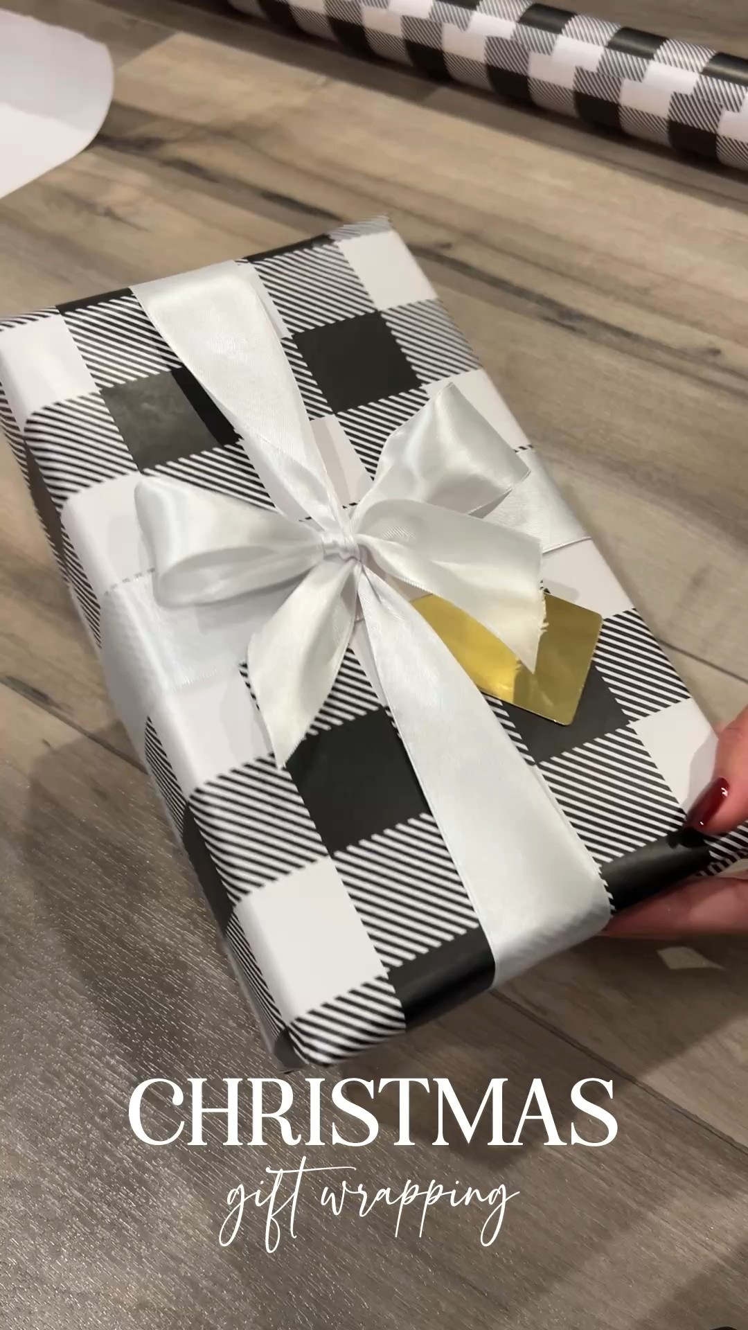 Christmas Eve gift wrapping 🎄🎁

#LTKGiftGuide #LTKHoliday