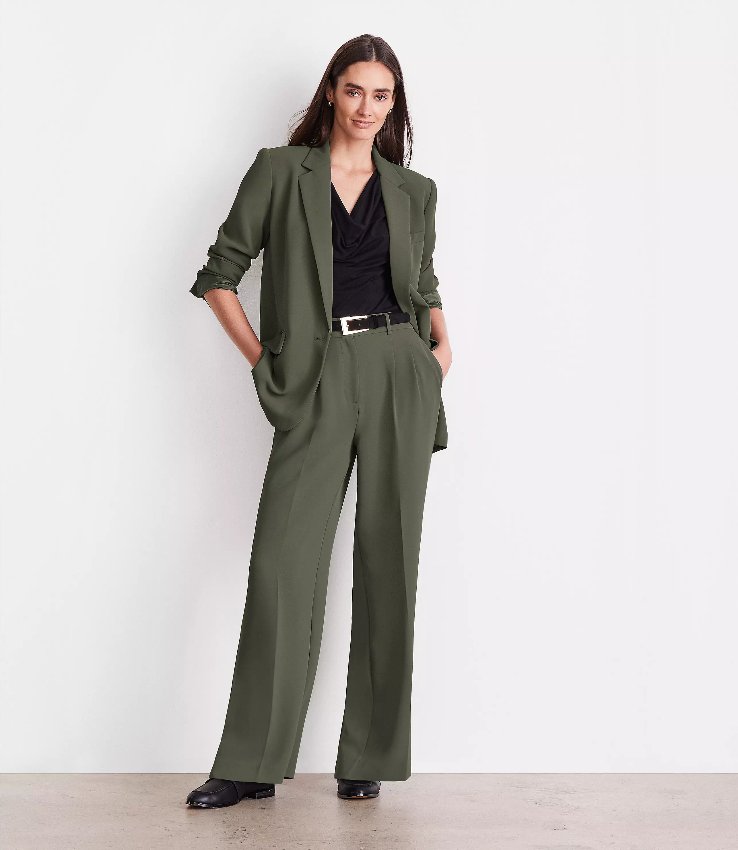 LOFT Versa Crepe Drape Pleated Relaxed Straight Pants | LOFT