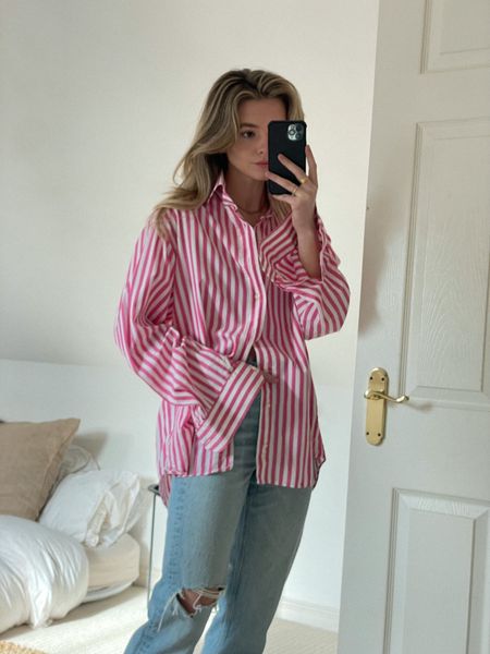 Striped shirt loving 👔  



outfit inspo, everyday outfit, minimal style, spring outfit, neutral style, neutral outfit, ootd, knitwear, tailored trousers, style inspiration, minimal outfit, shirt styling, Birkenstock Boston

#LTKstyletip #LTKeurope #LTKSeasonal