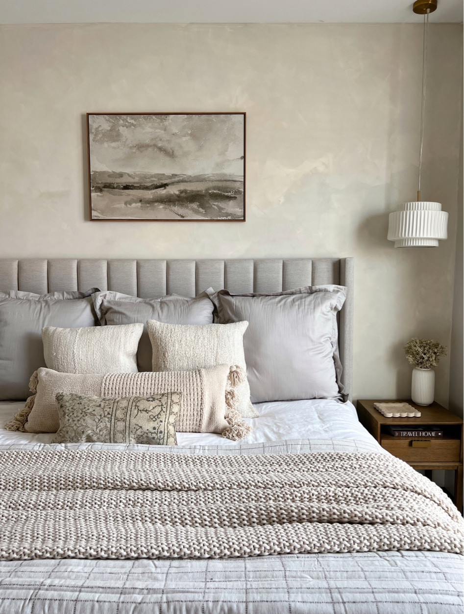 King Size Bed Throw Pillow How-To:

Add some texture and depth to you king size bed with my simple pillow layering technique: 
Start with 3 standard euro pillows (26x26), then add 2 throw pillows (20x20), and finish it off with an oversized lumbar pillow (36x14), and if you want to be extra like me you can add a smaller lumbar pillow in front of that (12x24)!

#LTKFind #LTKhome