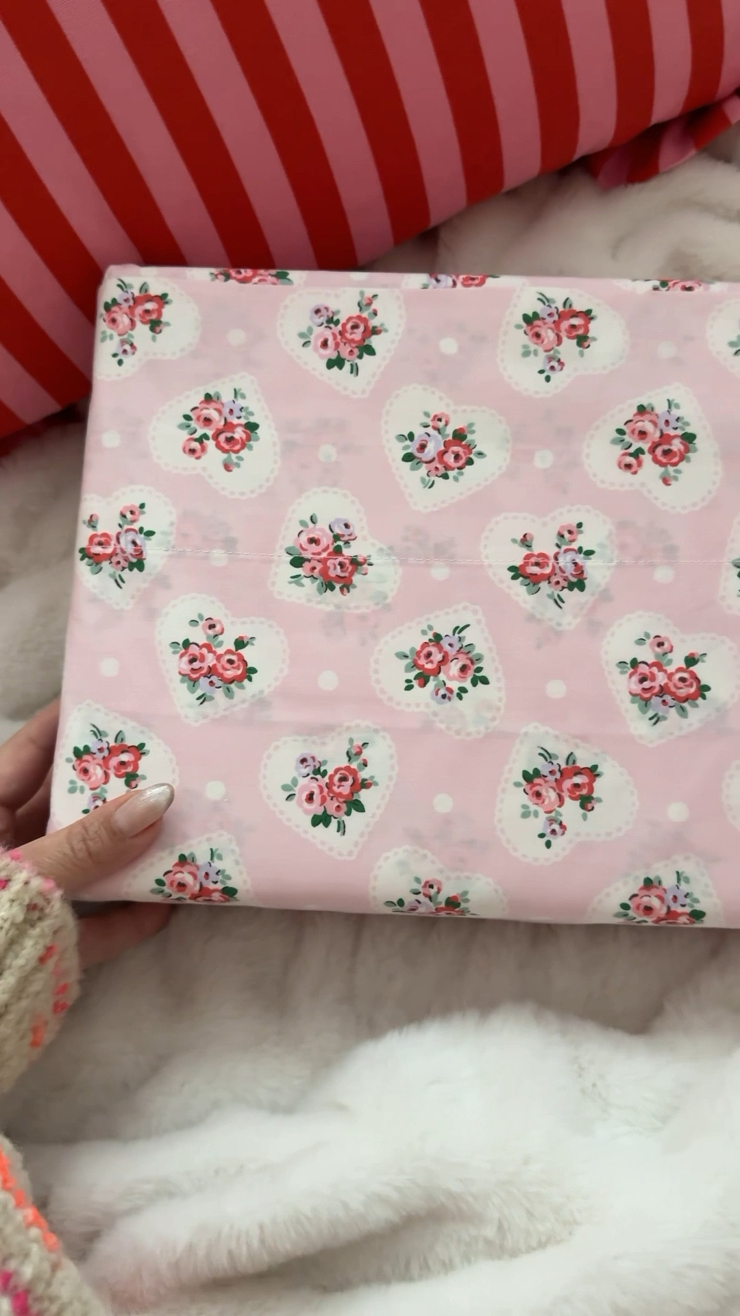 When you’re just browsing…and then BAM—Valentine’s sheets so perfect you literally gasp. 💘 Obsessed is an understatement! 100% cotton too 🙌🏼

#LTKWatchNow #LTKHome #LTKSeasonal