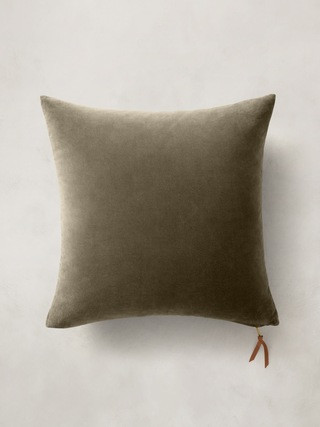 Timeless Velvet Pillow | Banana Republic (US)