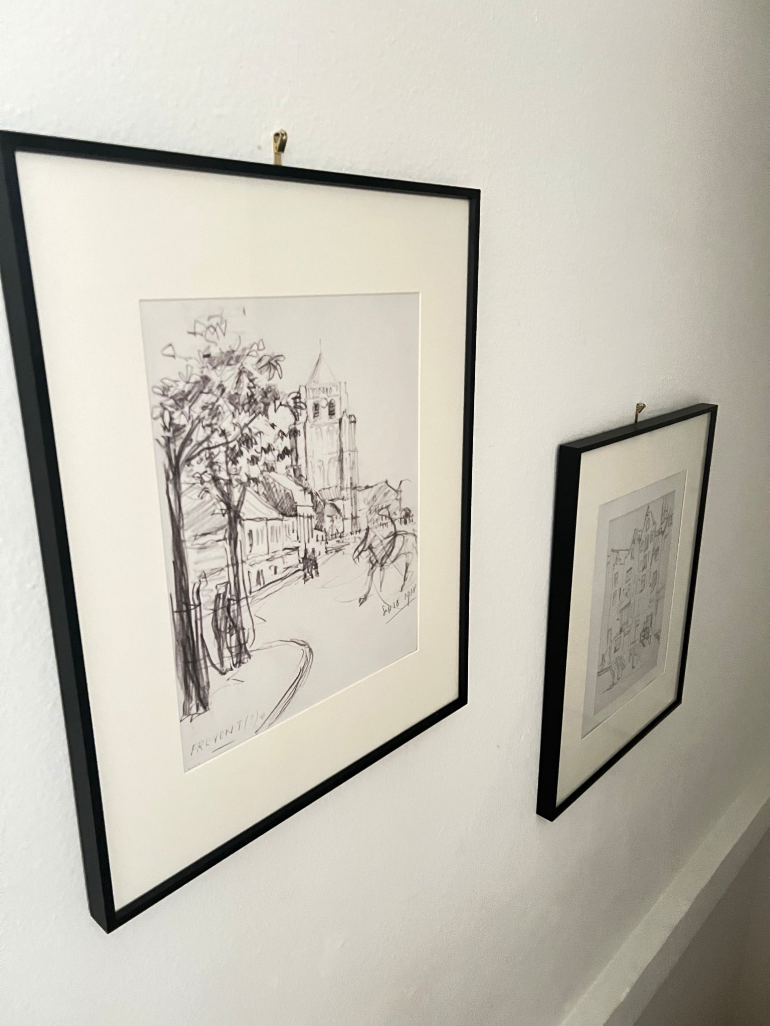 Amazon home find 🩷 frames with real glasses and matting + prints for around $100. Looks so luxe in person. 

#amazonhome #affordabledecor