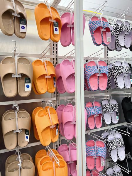 Target $15 Wild Fable slide sandals

#LTKshoecrush #LTKFind #LTKunder50