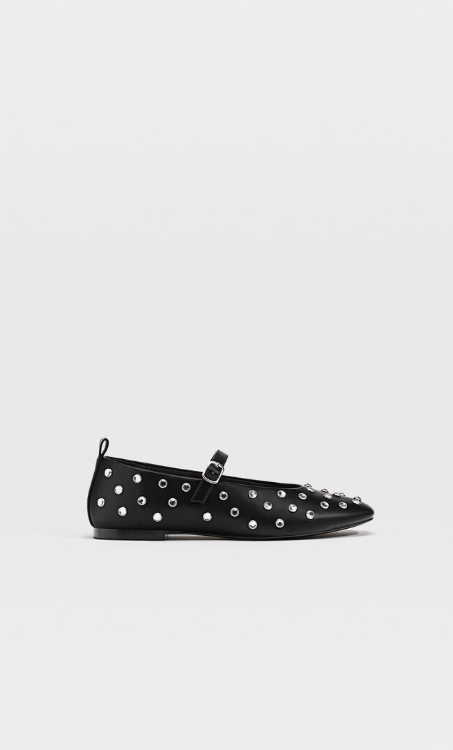Ballet flats with rhinestone ankle strap | Stradivarius (UK)