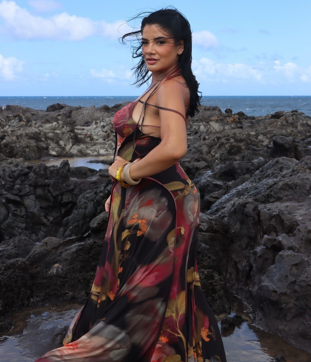 Slinky dresses are my go-to for vacation nights ✨ Effortless, flattering, and perfect for dinner by the beach or sunset cocktails. These long dresses pack easy and always feel elevated 🤍

#vacationstyle #beachdinner #slinkydress #longdress #resortwear #vacationfashion #summerdresses #ltkfashion #ltktravel #ltkstyletip #eveningoutfits


#LTKSeasonal #LTKOver40 #LTKTravel