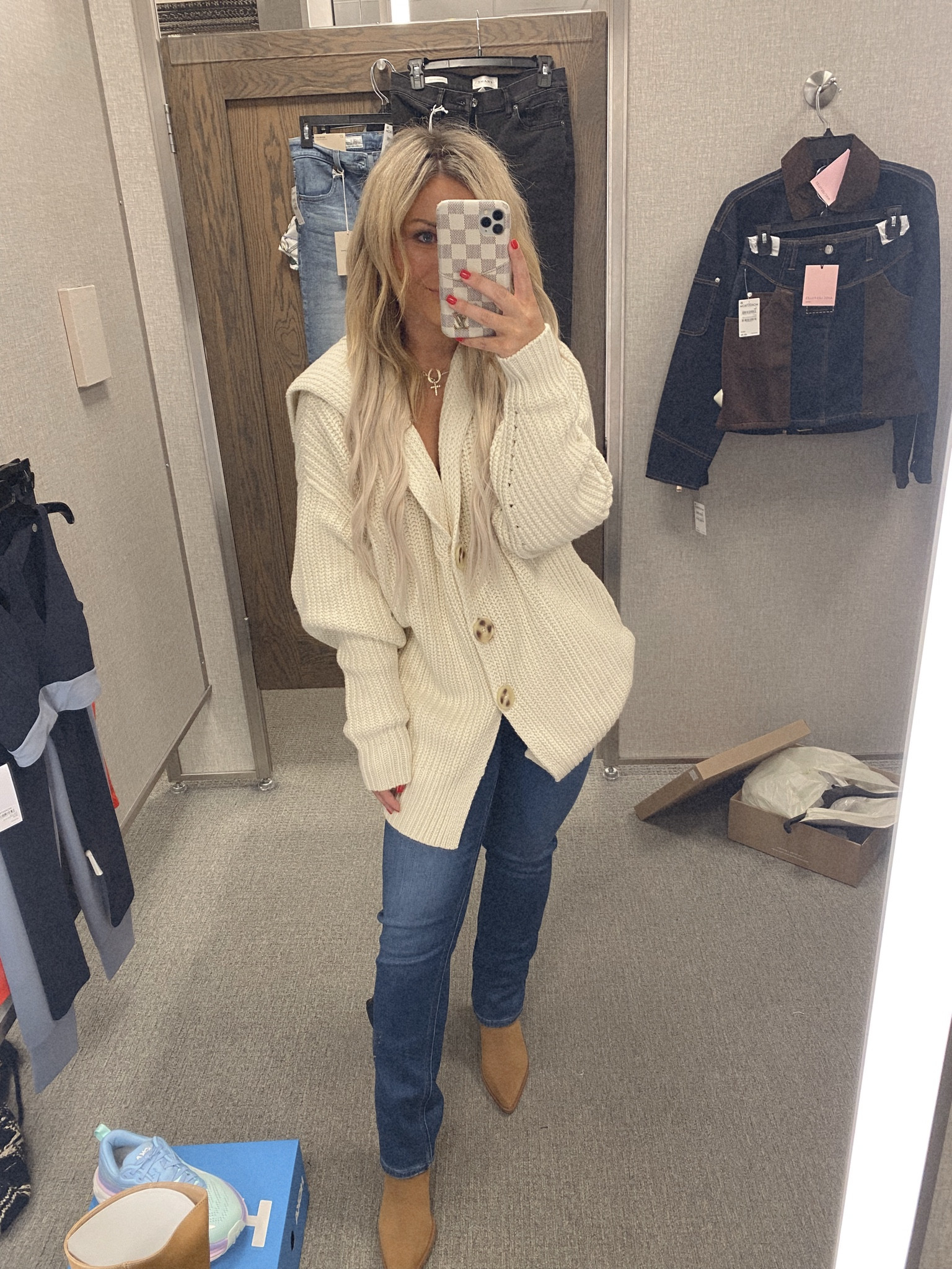 The Free People selection was the bestttt this year ✨🍂

Cardigan: XS
Jeans: 27
Booties: 6.5

N Sale, Nordstrom Anniversary Sale, Nordy Club, fall fashion, petite fashion, sale alert, Free People, Paige Denim, Dolce Vita 

#LTKStyleTip #LTKPetite #LTKSaleAlert