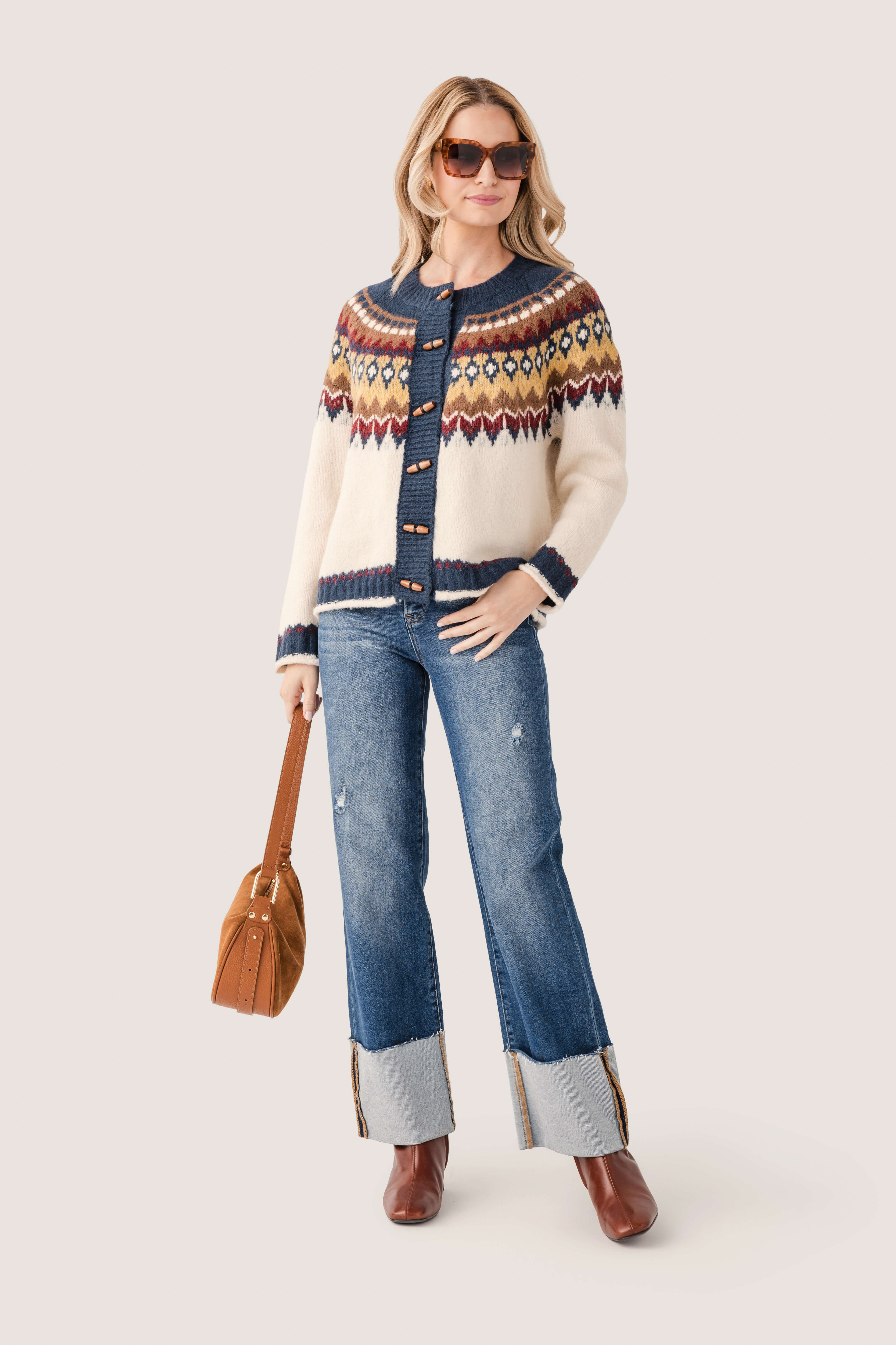 Risen Scout Large Cuffed Jeans | Social Threads