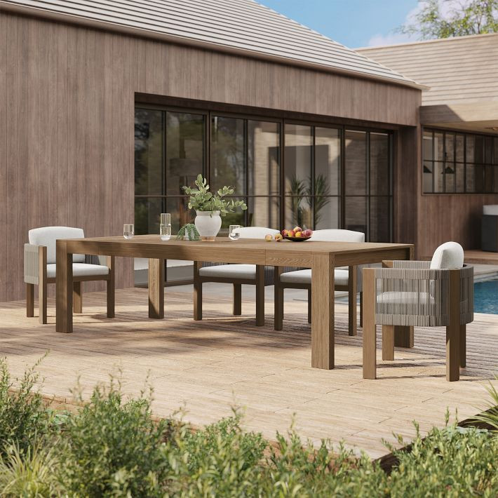 Telluride Outdoor Expandable Dining Table (76"–106") | West Elm (US)