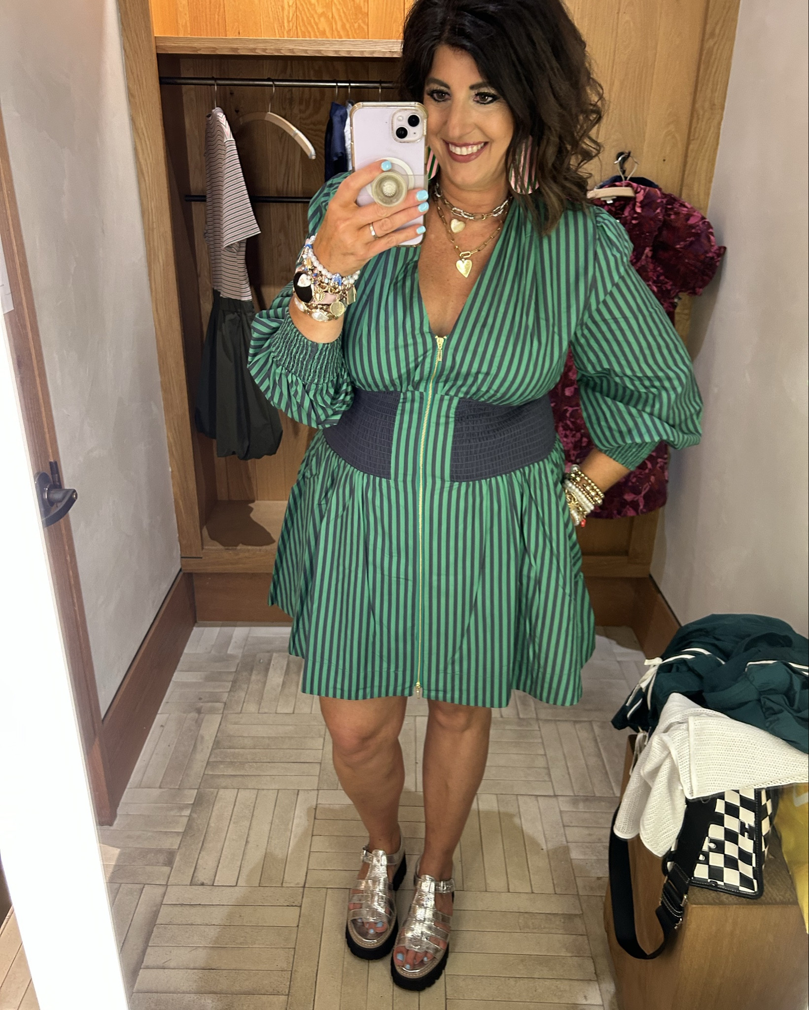 Love this dress!!! So flattering on all body types. Wearing tts-XL for reference. 

#LTKMidsize #LTKOver40 #LTKWorkwear