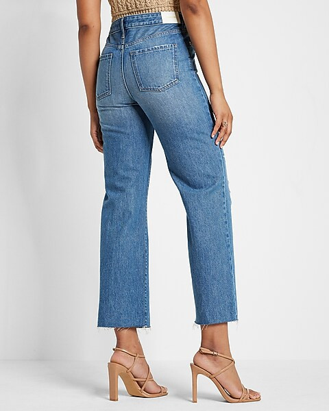 Mid Rise Medium Wash Ripped 90s Ankle Boot Jeans | Express