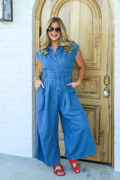 Frankie Denim Short Sleeve Jumpsuit | The Willow Tree
