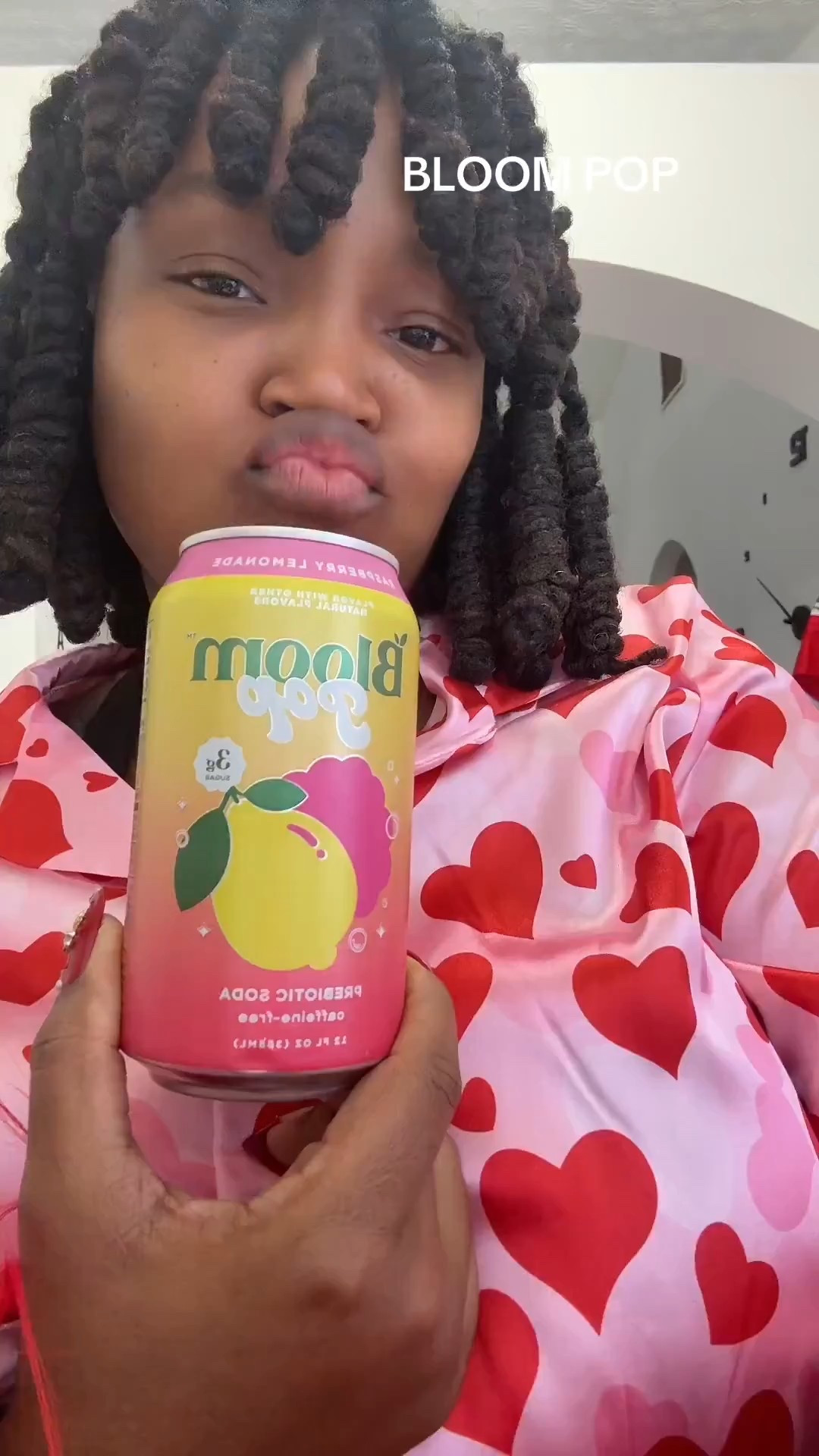 Trying Bloom Pop probiotic sodas and I’m actually impressed 👀✨

Lightly fizzy.
Fun flavors.
Probiotic support.
A cute little gut health upgrade.

If you’re trying to swap out sugary drinks but still want something bubbly and refreshing, this might be your new go to. I linked the flavors I’m trying so you can test them too.

#BloomPop #ProbioticSoda #GutHealthJourney #HealthySwaps #WellnessLifestyle #MomLifeFinds #BetterChoices #ShoppingWithPriiincesss #Atlantamom #Atlantabloggers #Atlantablogger #AtlantaCreator #Atlantacontentcreators #Atlantacontentcreator

#LTKSpringSale #LTKselfcare #LTKfoodie