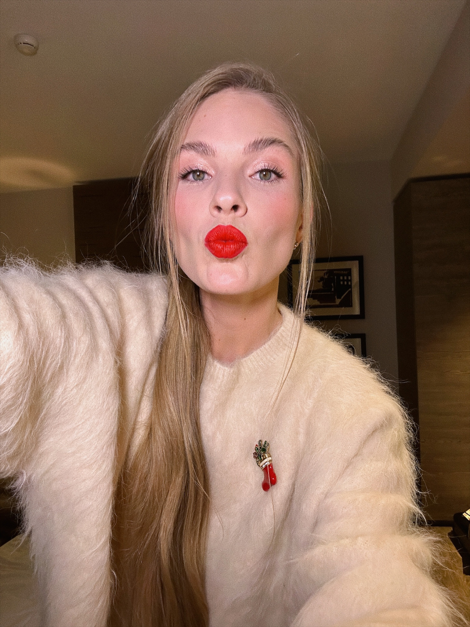 Timeless outfit formula: fluffy sweater + sequined skirt ♥️

Get inspired from my last year’s look and see cool alternatives under the post 🎄

#LTKeurope #LTKwinter #LTKpartywear