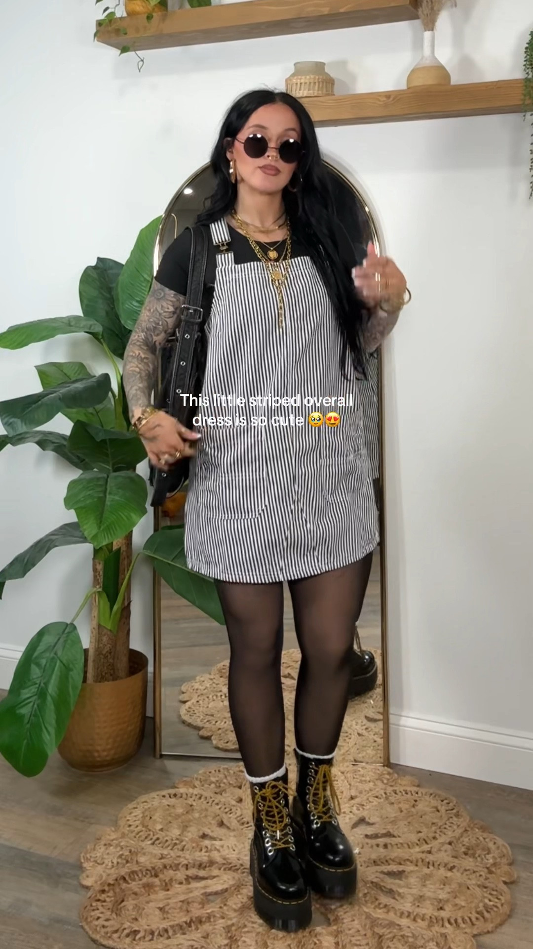 I’m 5’3 & 133 in a smalll