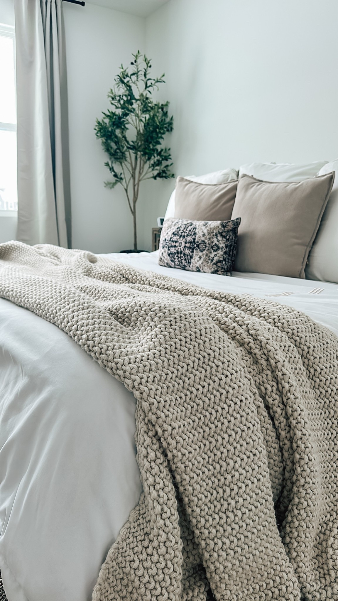 The best chunky knit blankets are on sale! They don’t go on sale often so when they do, it’s a great time to buy! I have several throughout our house. All of the color options are beautiful😍 

#LTKSaleAlert #LTKCyberWeek #LTKHome