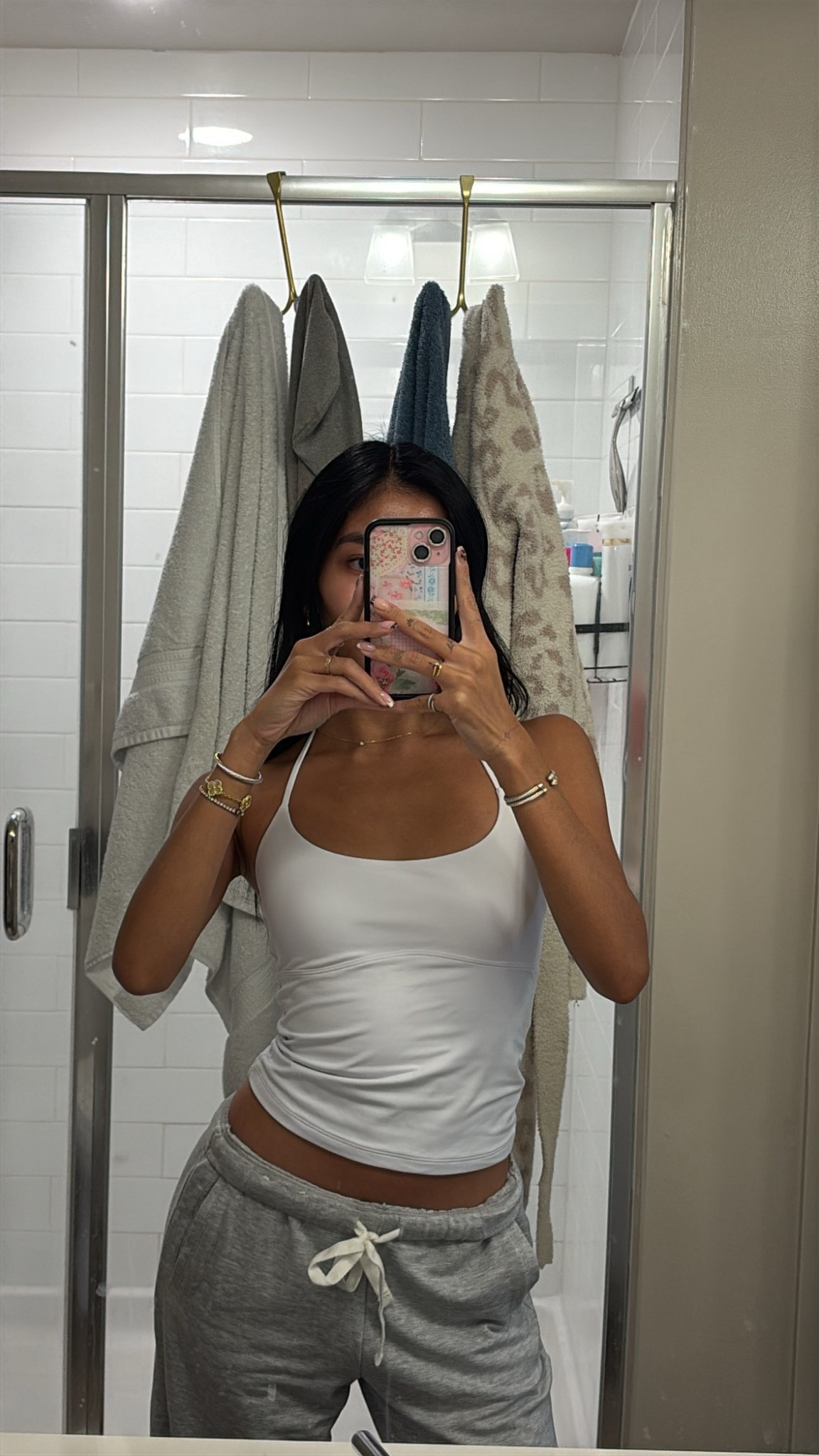 most comfortable halter tanks!! not see-through!! 

#LTKStyleTip #LTKU #LTKBeauty