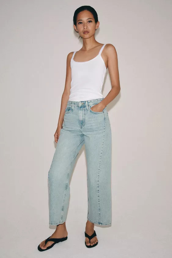 ZW COLLECTION MID-RISE RELAXED ANKLE JEANS | Zara Canada