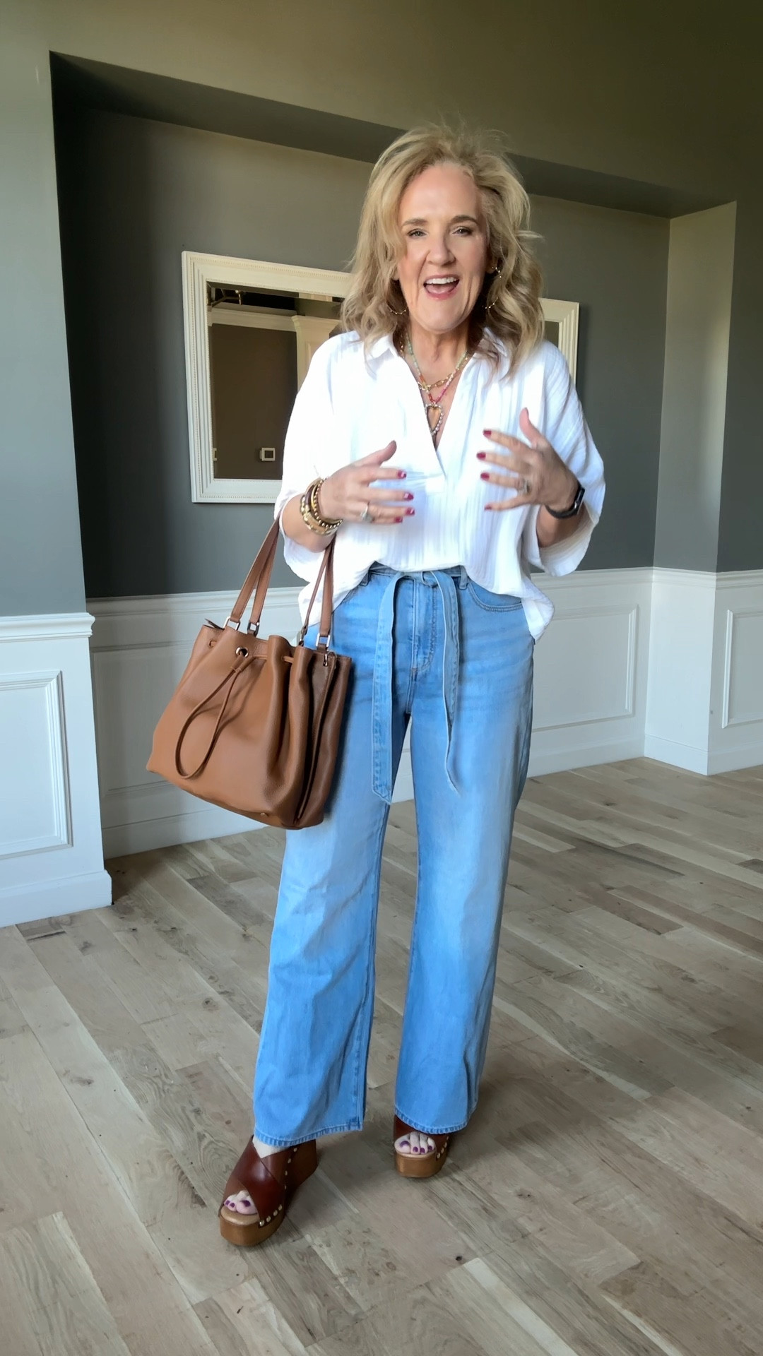 Classic spring look

Size down in the jeans 
Blouse I’m wearing a medium and it’s roomy but that’s how it’s supposed to 
Sandals do take a little breaking in, but I’m really loving them 
I love this Italian leather Quince tote. High quality.


LOFT sale 50% off sale

#LTKOver40 #LTKWatchNow #LTKItBag