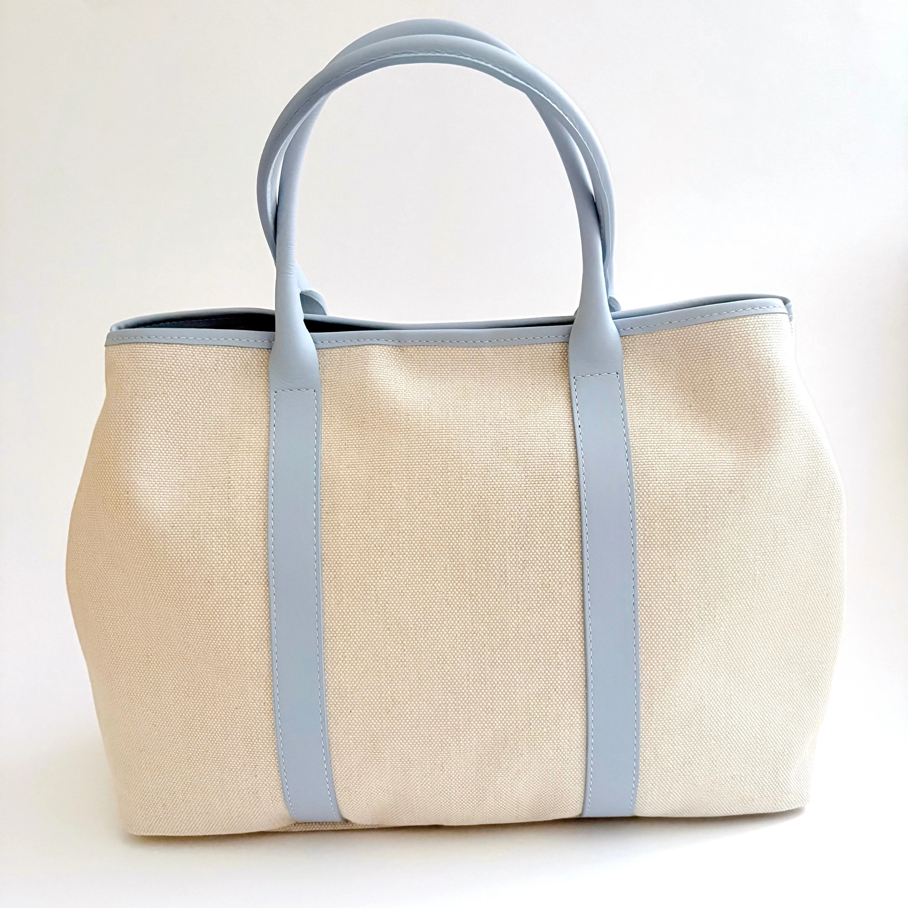 Dove Blue Antibes Tote | Colores Collective