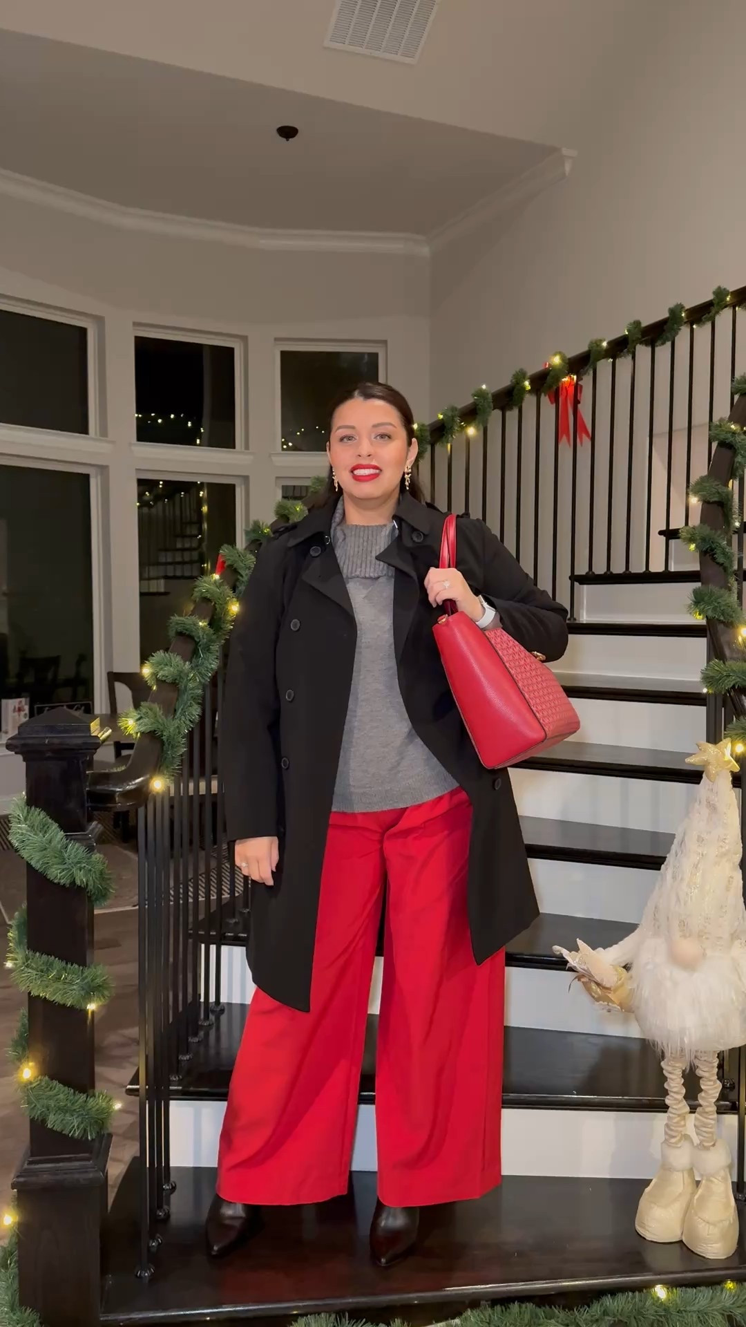 December outfit 🎄♥️🩶

Outfit, mom outfit, cute outfit, classy outfit December outfits, chic outfit, Mom style, fashion over 40, outfit of the day, holiday fashion, Holiday outfit, Christmas outfit 