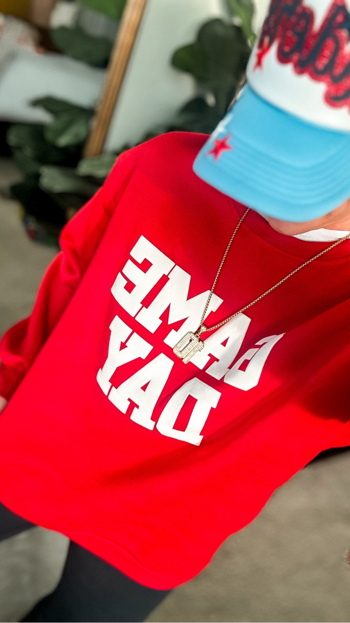 Game day sweatshirt for the sports mama 🏀🏈⚽️⚾️
Comes in several colors and size up for loose/oversized fit 

#LTKSaleAlert #LTKFindsUnder50 #LTKStyleTip