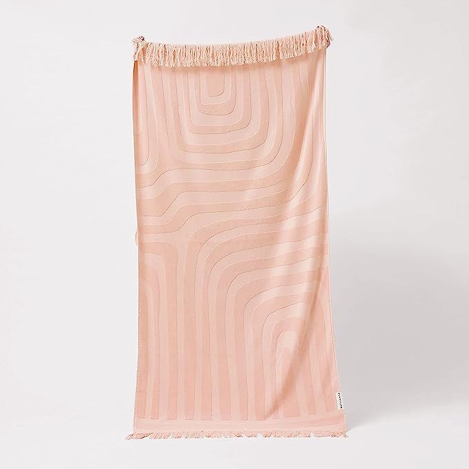 Sunnylife Luxe Towel | Salmon | Amazon (US)