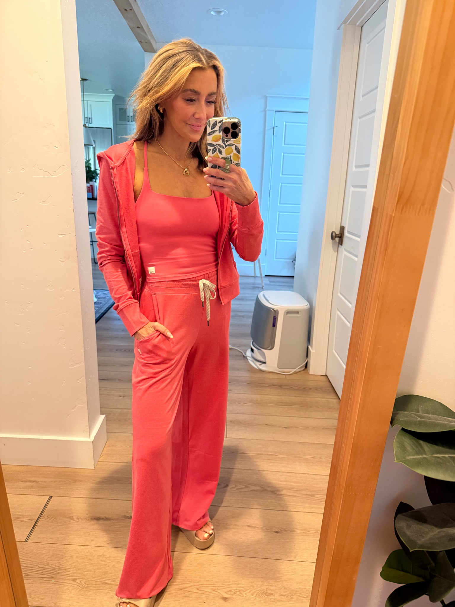 Obsessed with this new color from Vuori 🩷

#LTKmomlife #LTKgrwm #LTKMothersDay
