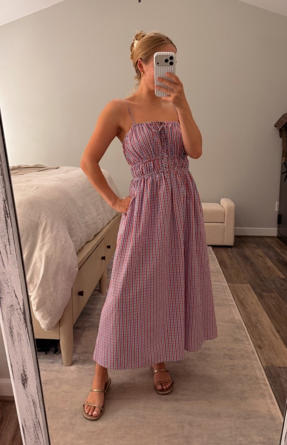 The most PERFECT dress for Fourth of July and it has pockets! 

Target fashion 
Target finds 
Fourth of July outfit Toddler mom
Mom outfit 
4th of July dress 
Red white and blue dress 
Gingham dress 
Target fashion

#LTKootd #LTKmomlife #LTKSaleAlert