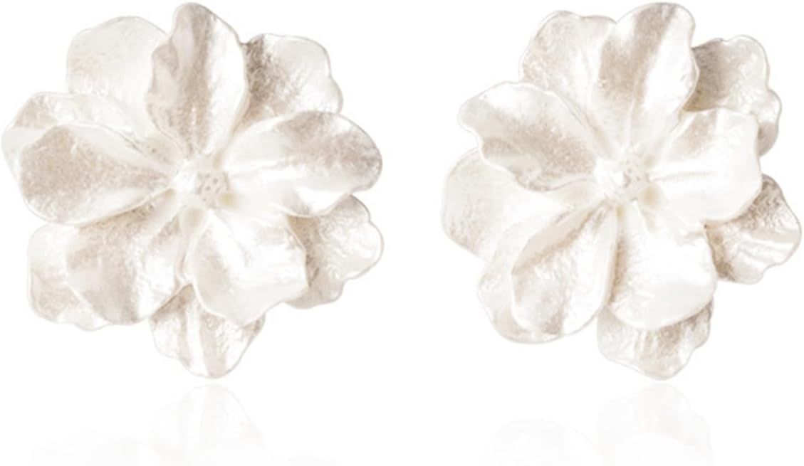Boho White Flower Acrylic Earrings Vintage Charm 3D Resin Gardenia Camellia Pear Blossom Flowers ... | Amazon (US)