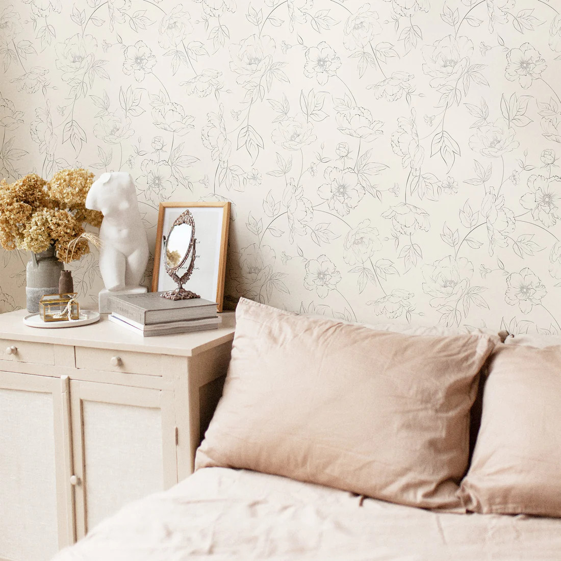 Subtle floral removable wallpaper | Livettes Wallpaper
