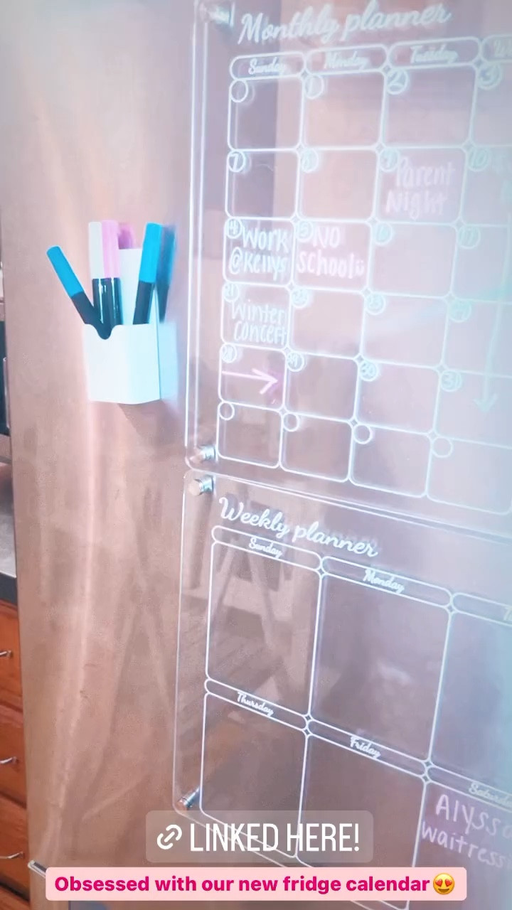 Staying organized in 2024 👏🏻

Calendar 
Organization hack 


#LTKMostLoved #LTKhome #LTKGiftGuide