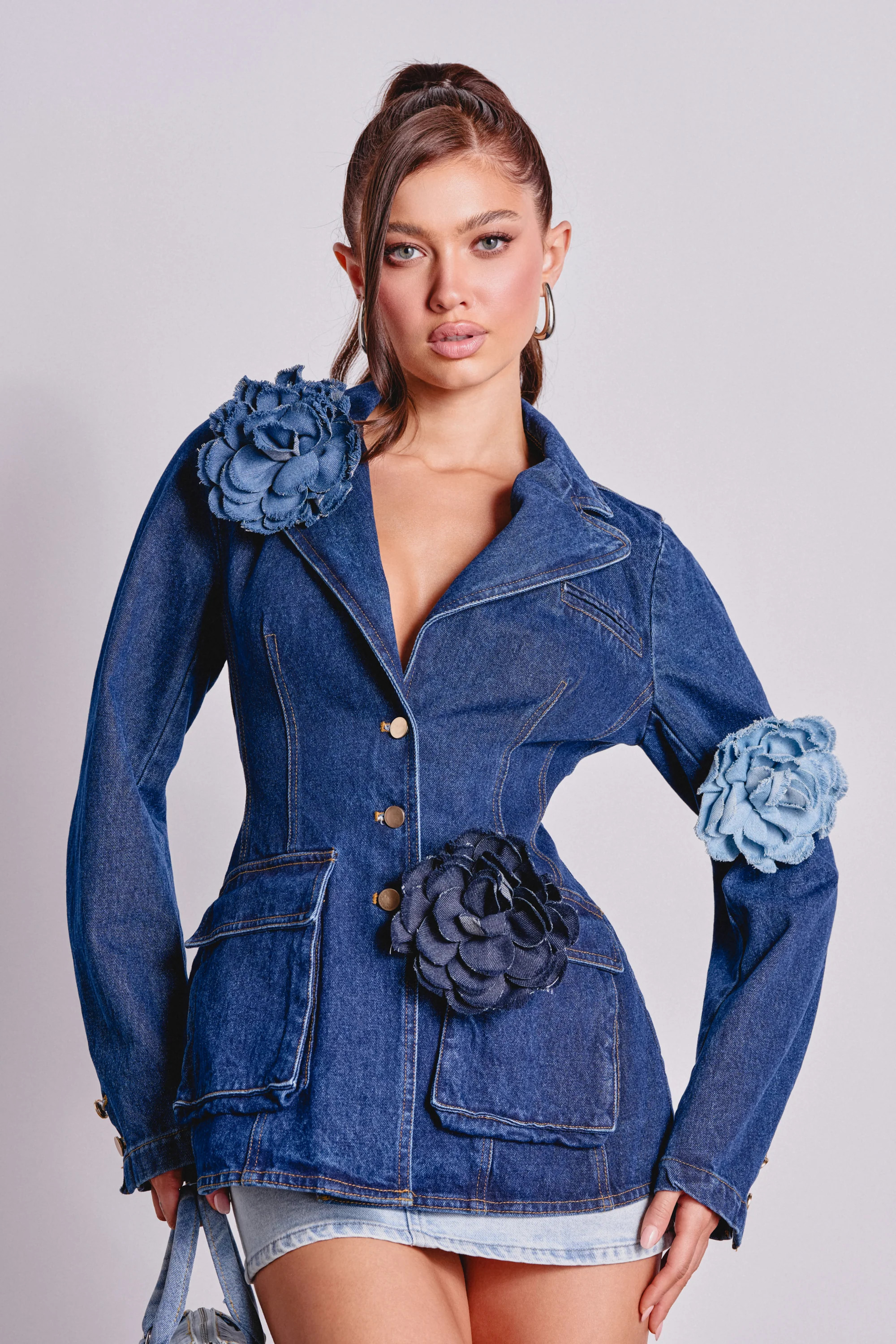 DENIM ERA BROOCH | AKIRA