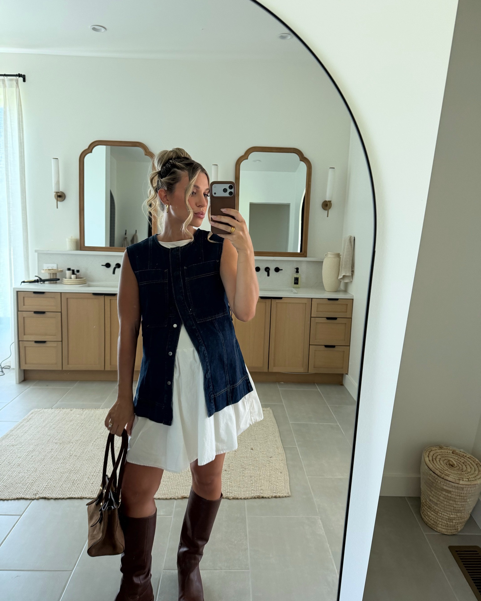 Sunday fit while 32 weeks pregnant 🫶🏼 exact dress and purse are no longer sold sadly but found very similar options!