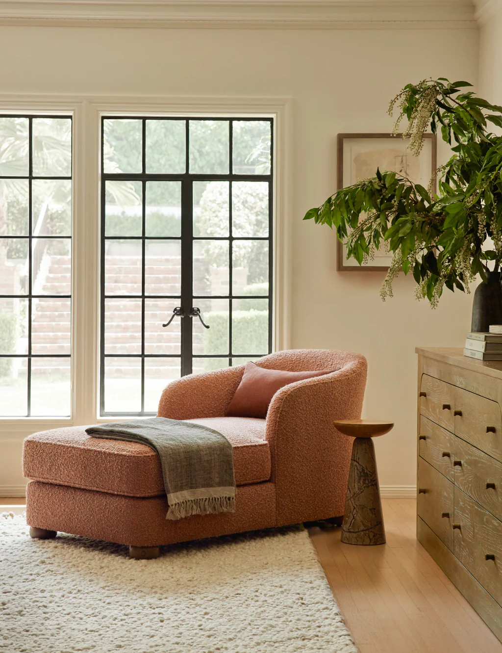 Ingmar Chaise | Lulu and Georgia 