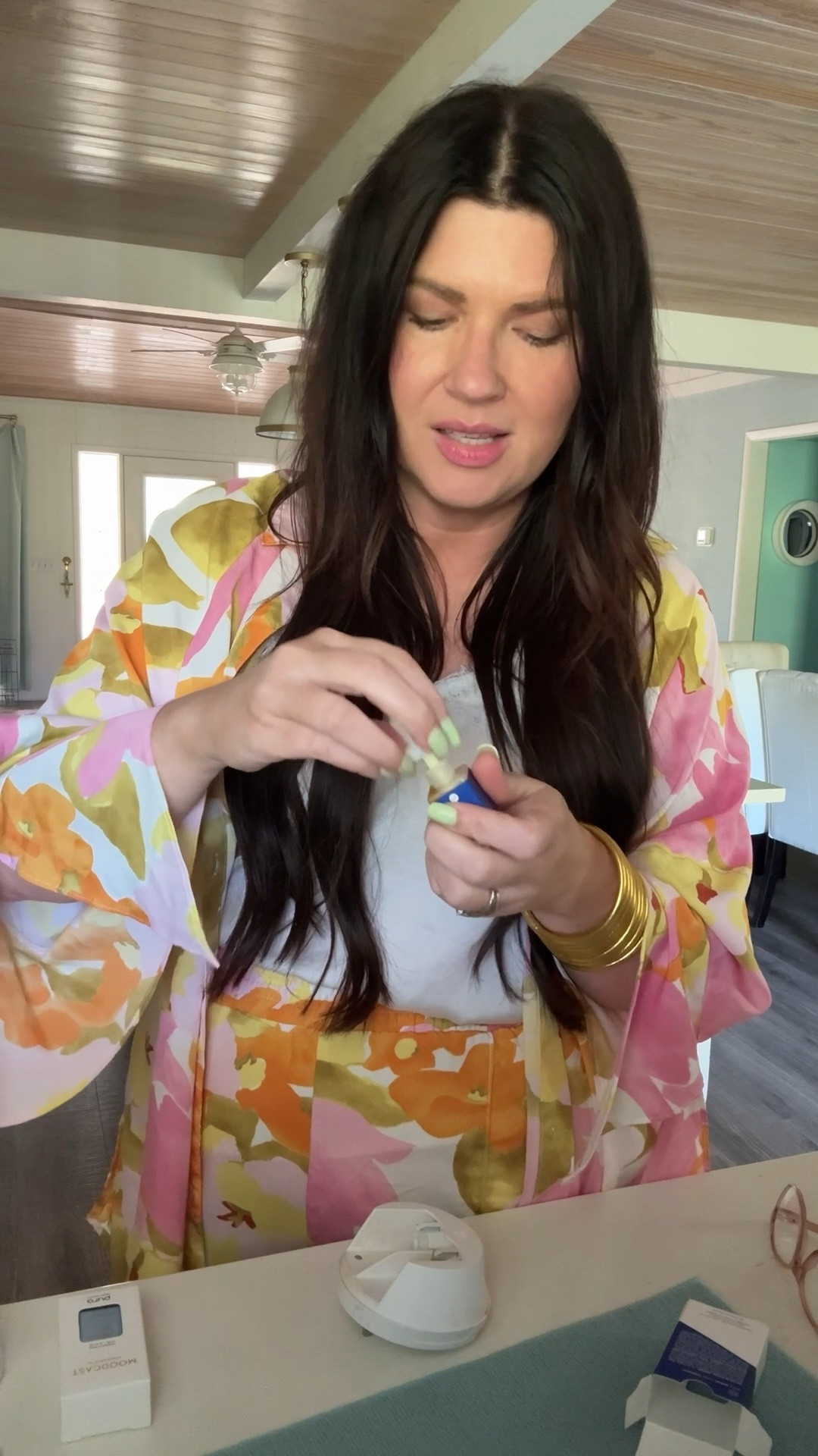 Updating my Pura diffuser with a classic scent — it’s the goat for a reason 

#LTKHome #LTKOver40 #LTKStyleTip