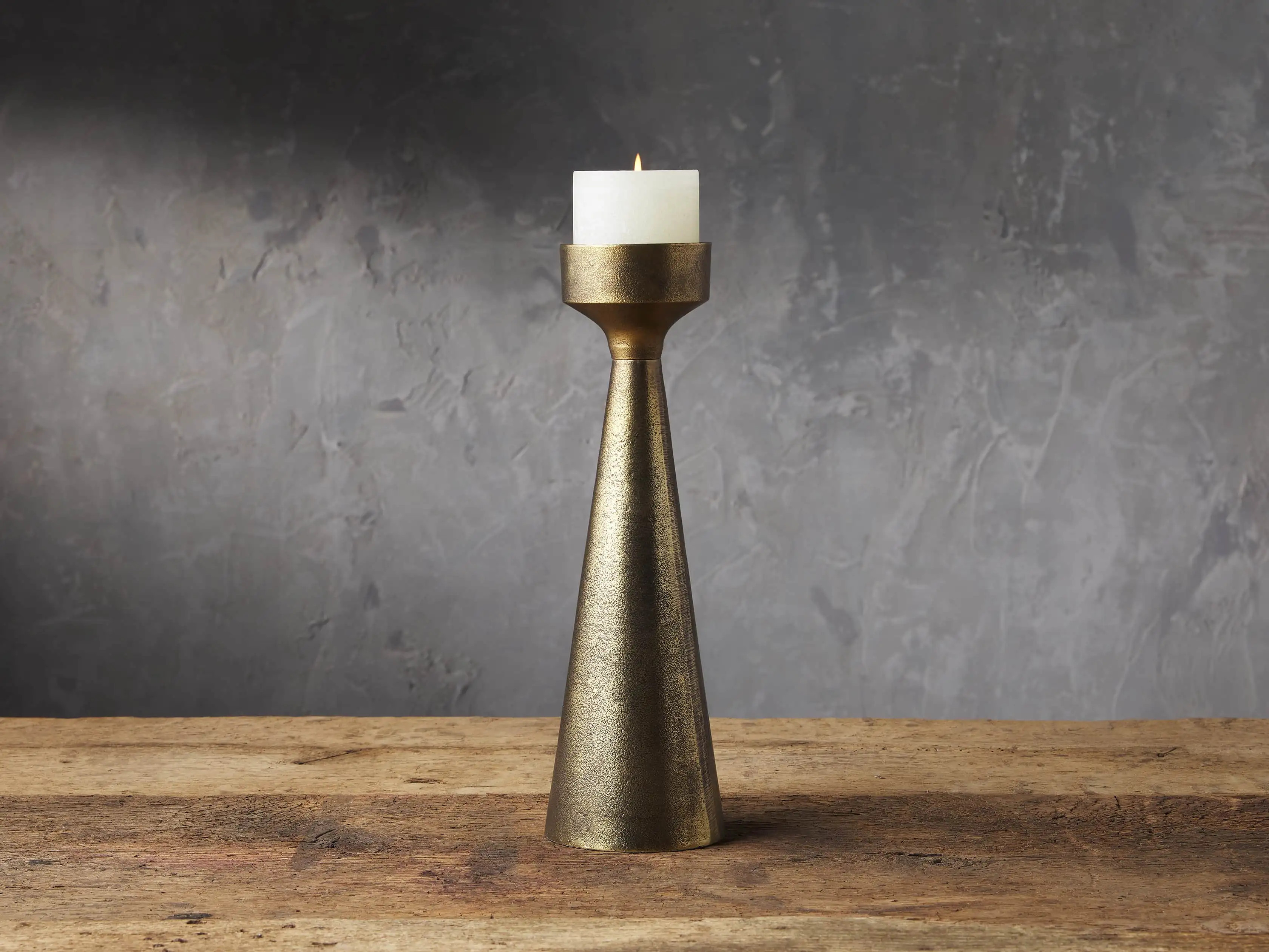 Ren Pillar Holder | Arhaus