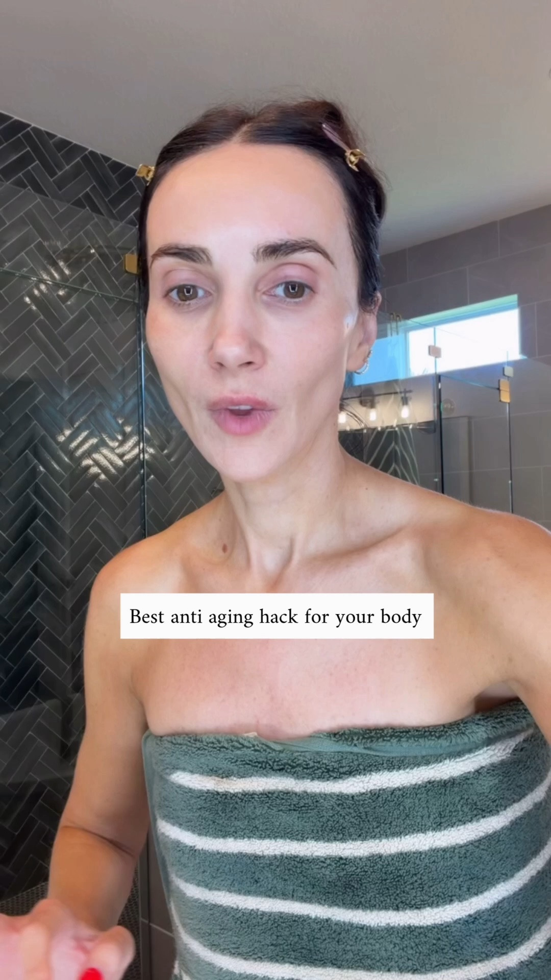 Best anti-aging hack for your body mix couple pumps of body oil with the hyaluronic acid serum, I use it after shower at night on warm, damp  (but not wet) skin
￼@nordstrombeauty #nordstrompartner

#LTKgrwm #LTKBeauty #LTKSaleAlert
